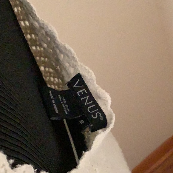 BEAUTIFUL SILK & COTTON SWIM COVERUP - Picture 5 of 5